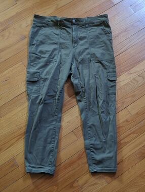 Olive Green Women’s Cargo Pants